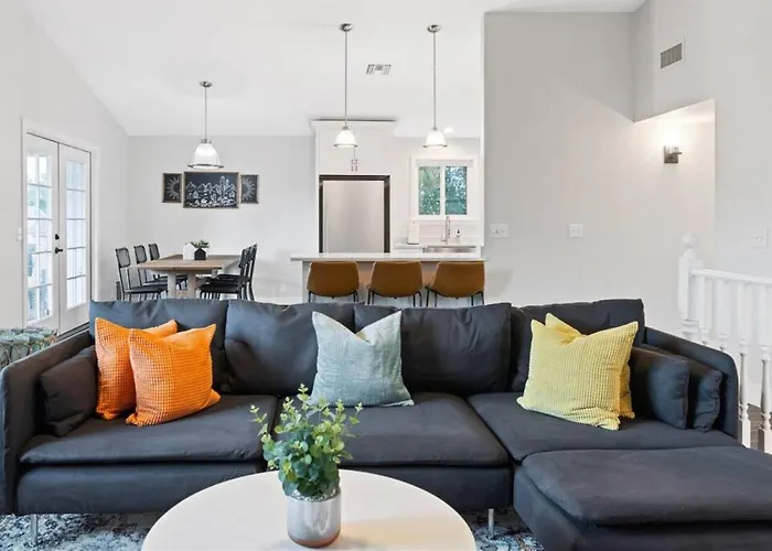 The Joy House Holiday home Gilbert