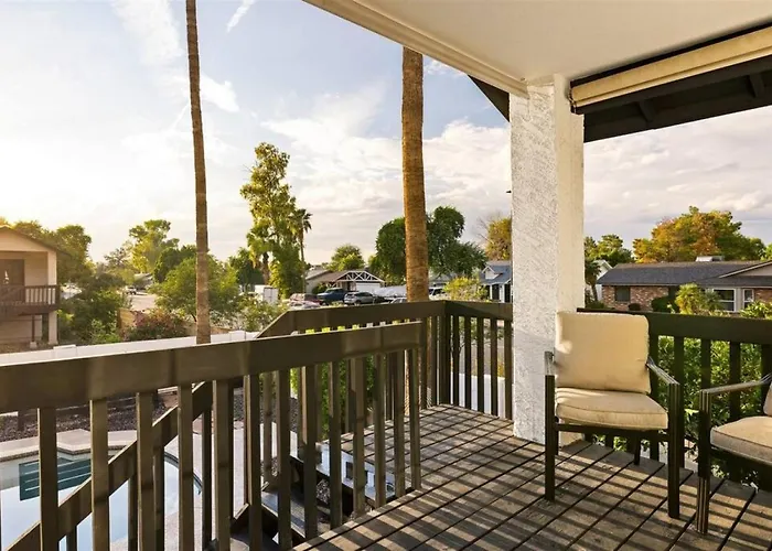 The Joy House Holiday home Gilbert