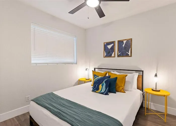 The Joy House * Gilbert