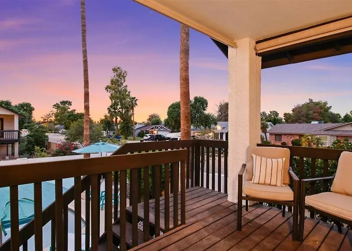The Joy House Holiday home Gilbert